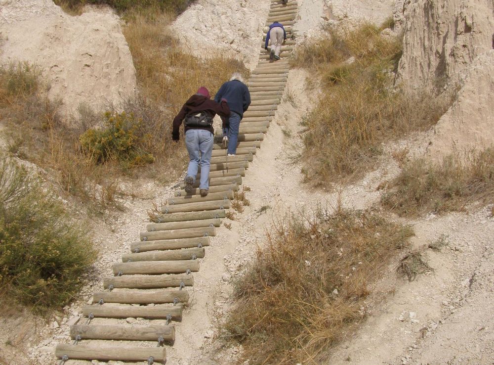 File:Notch Trail PA110296 ladder.JPG - Wikimedia Commons