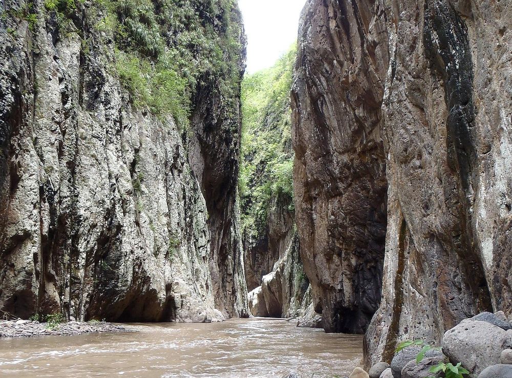 File:Somoto canyon in Somoto.JPG - Wikimedia Commons