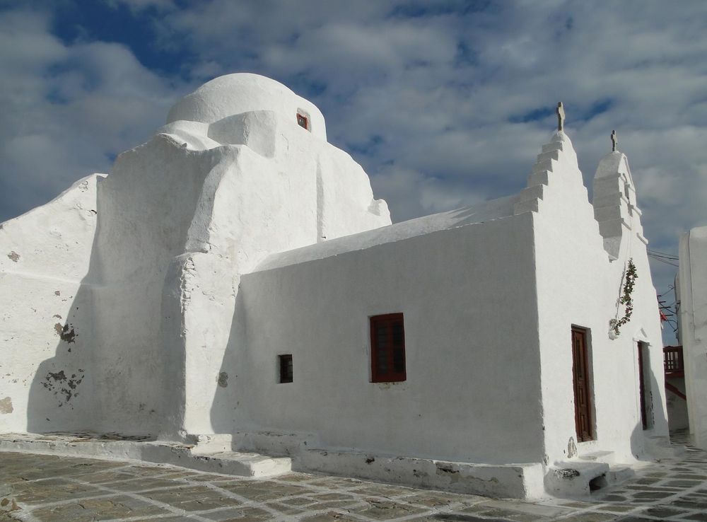 File:Church of Panagia Paraportiani.jpg - Wikipedia