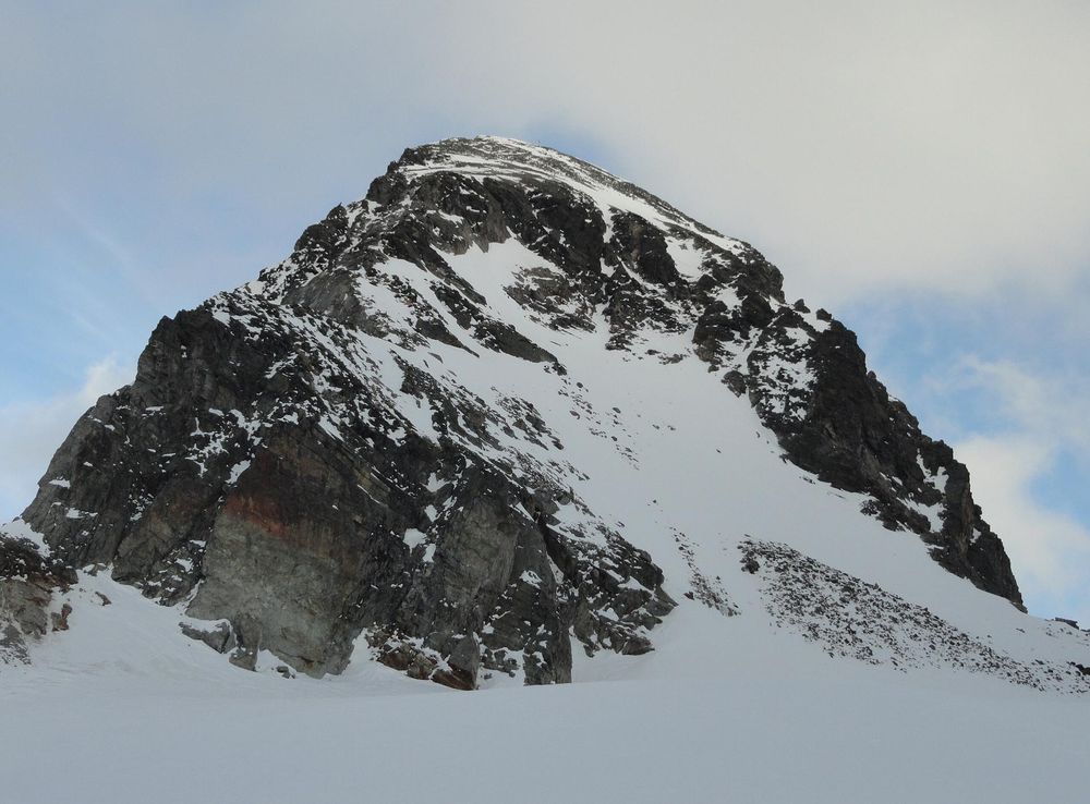 File:Piz Buin vom Ochsentaler Gletscher.JPG - Wikimedia Commons