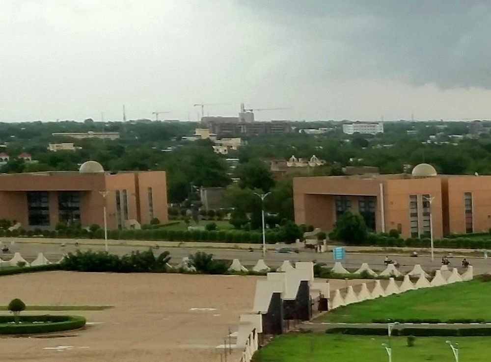 File:National Museum and National Library of Chad in N'Djamena - 2014-10-01  a.jpg - Wikipedia