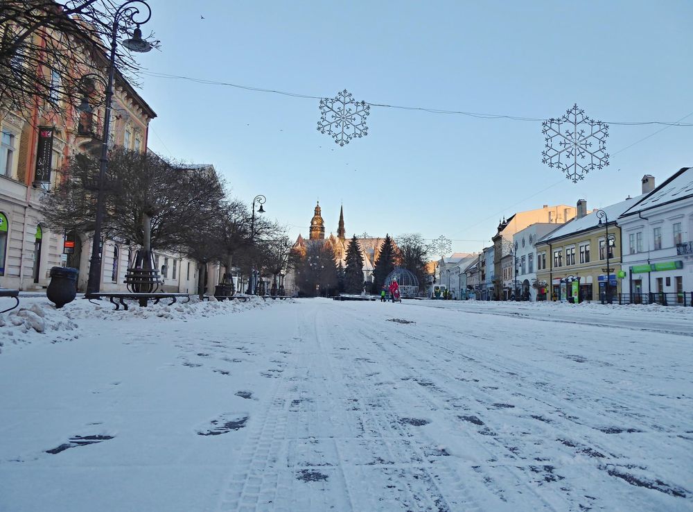 File:Hlavna street in kosice january 2019.jpg - Wikimedia Commons