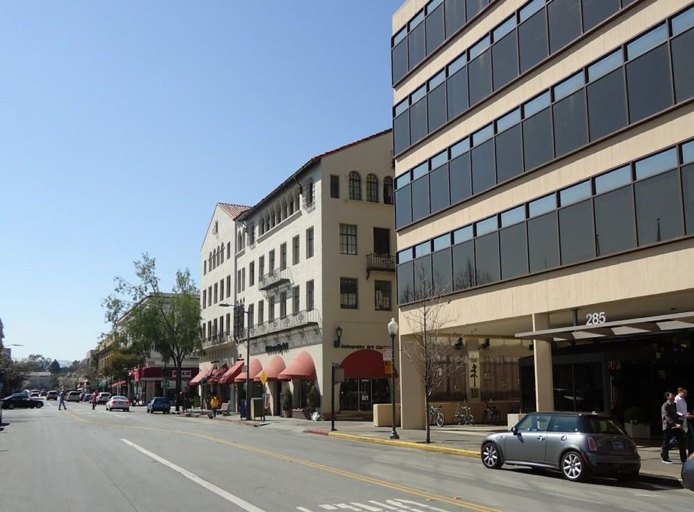File:Palo Alto California street view.jpg - Wikimedia Commons