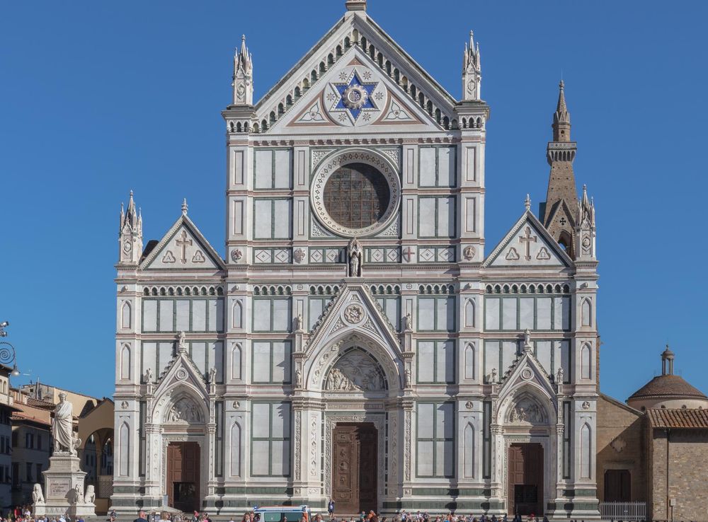 File:Basílica de la Santa Cruz, Florencia, Italia, 2022-09-18, DD 95.jpg -  Wikipedia