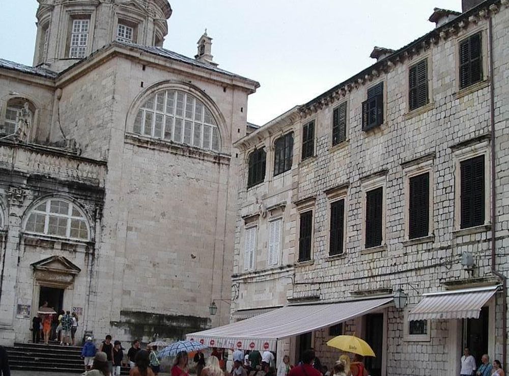 File:Dubrovnik-catedral-exterior.jpg - Wikimedia Commons