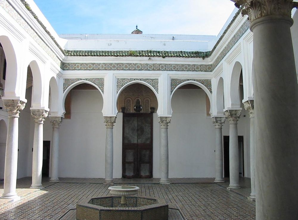 Fichier:Intérieur Palais du Sultan.jpg — Wikipédia