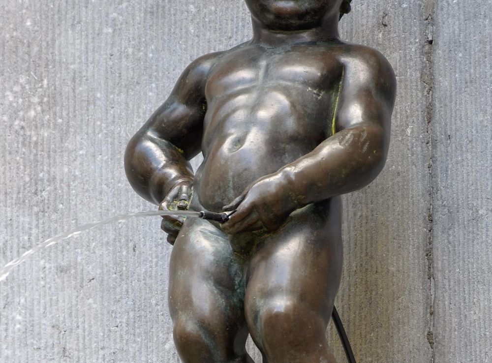 File:Bruxelles Manneken Pis cropped.jpg - Wikipedia