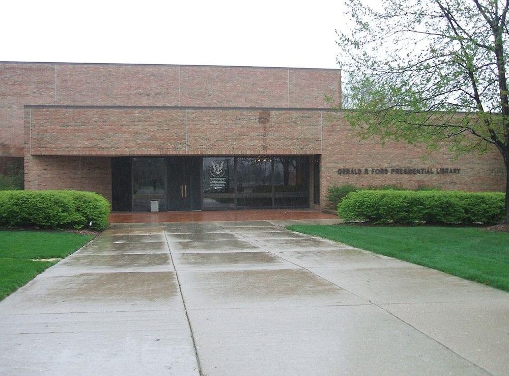 File:Ford Library 1.JPG - Wikipedia