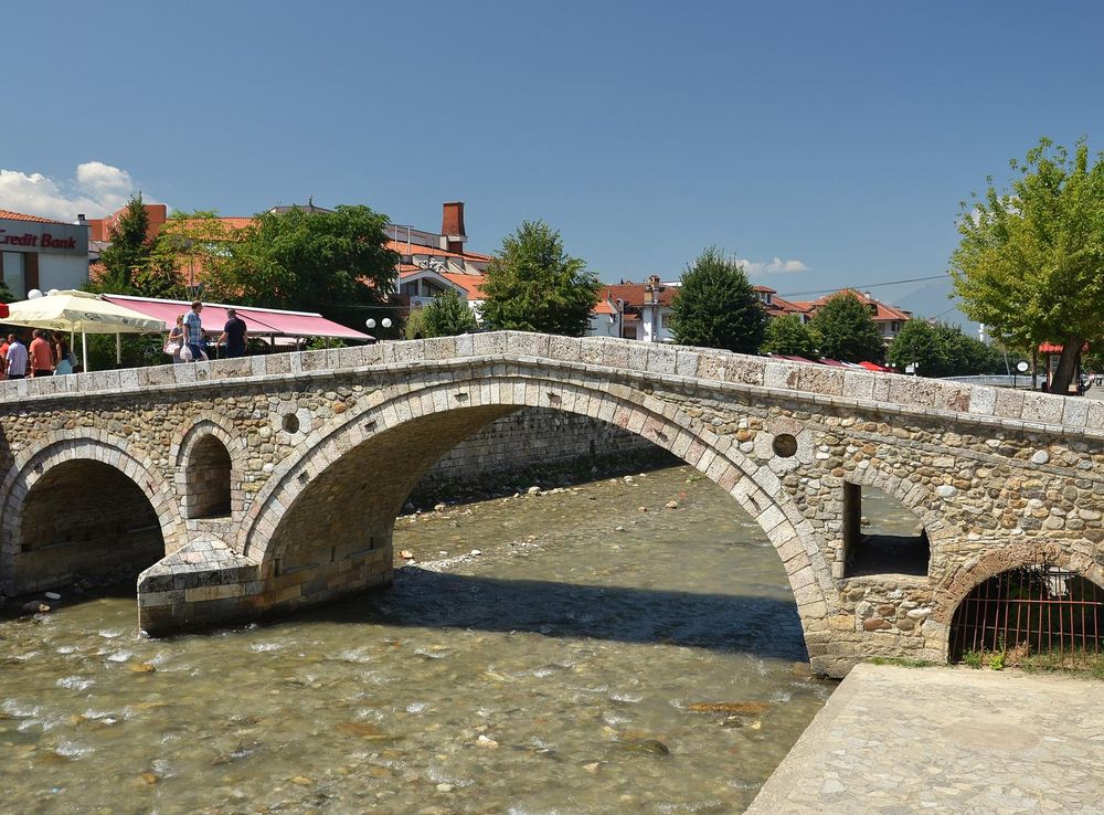 File:Stone Bridge in Prizren (by Pudelek).JPG - Wikimedia Commons