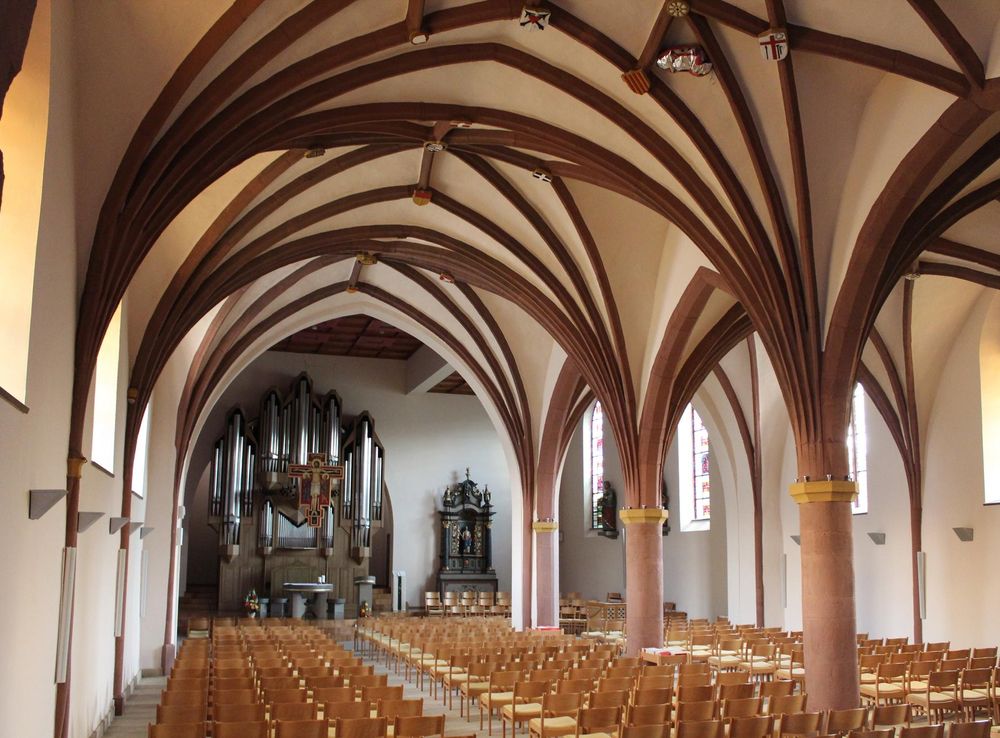 Fichier:Église Saints-Pierre-et-Paul Niederwiltz, interior.JPG – Wikipedia