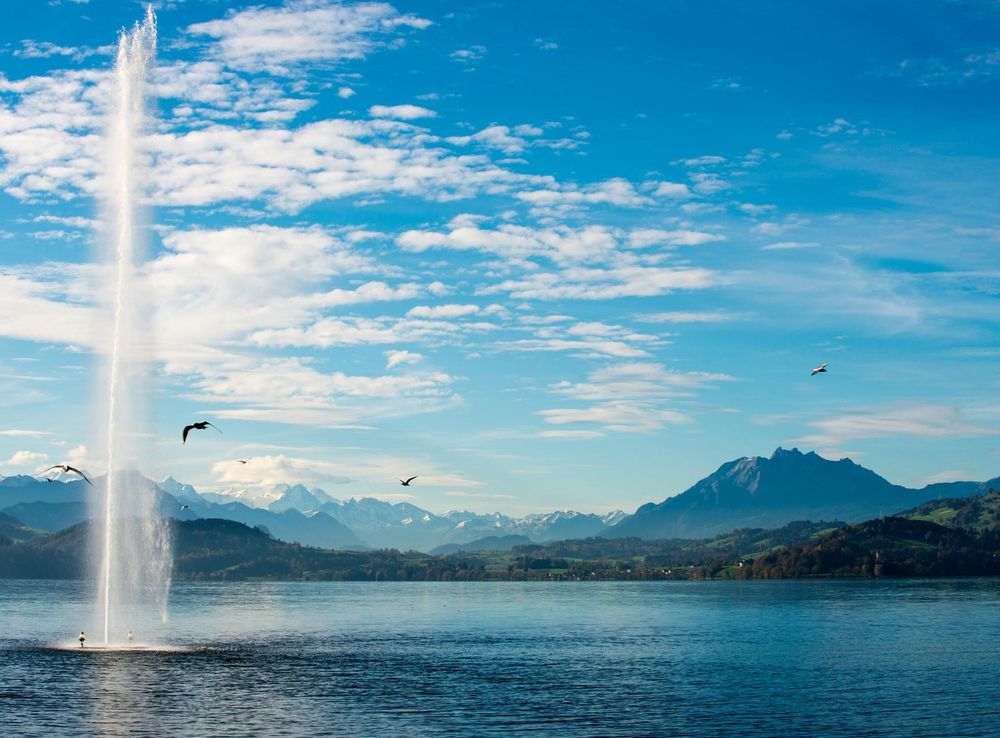 File:Lake Zug (56637914).jpeg - Wikimedia Commons