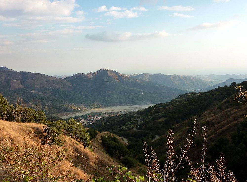 File:South Aspromonte.JPG - Wikipedia