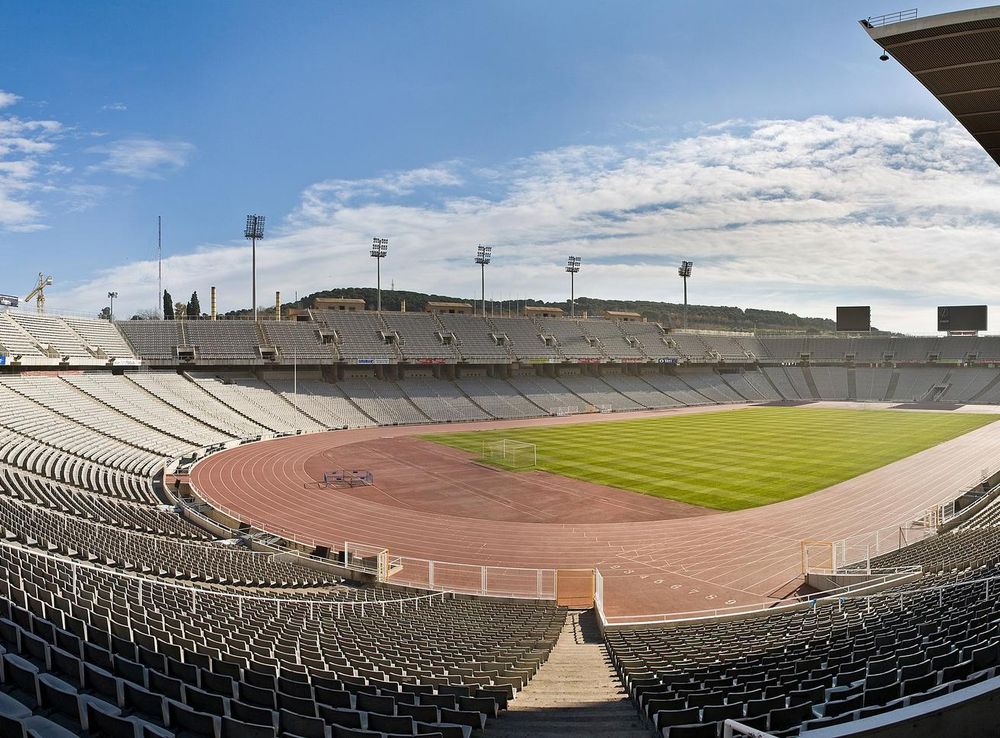 File:Estadi Olímpic Lluís Companys - Barcelona, Spain - Jan 2007.jpg -  Wikipedia