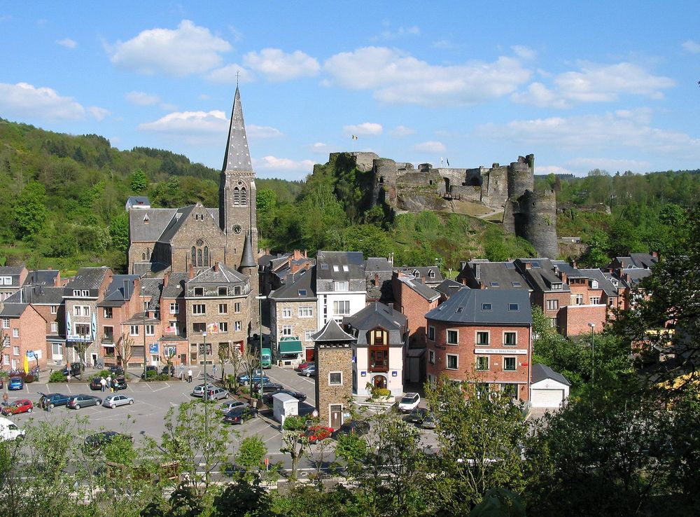 File:0 La Roche-en-Ardenne 050518 (8).JPG - Wikimedia Commons