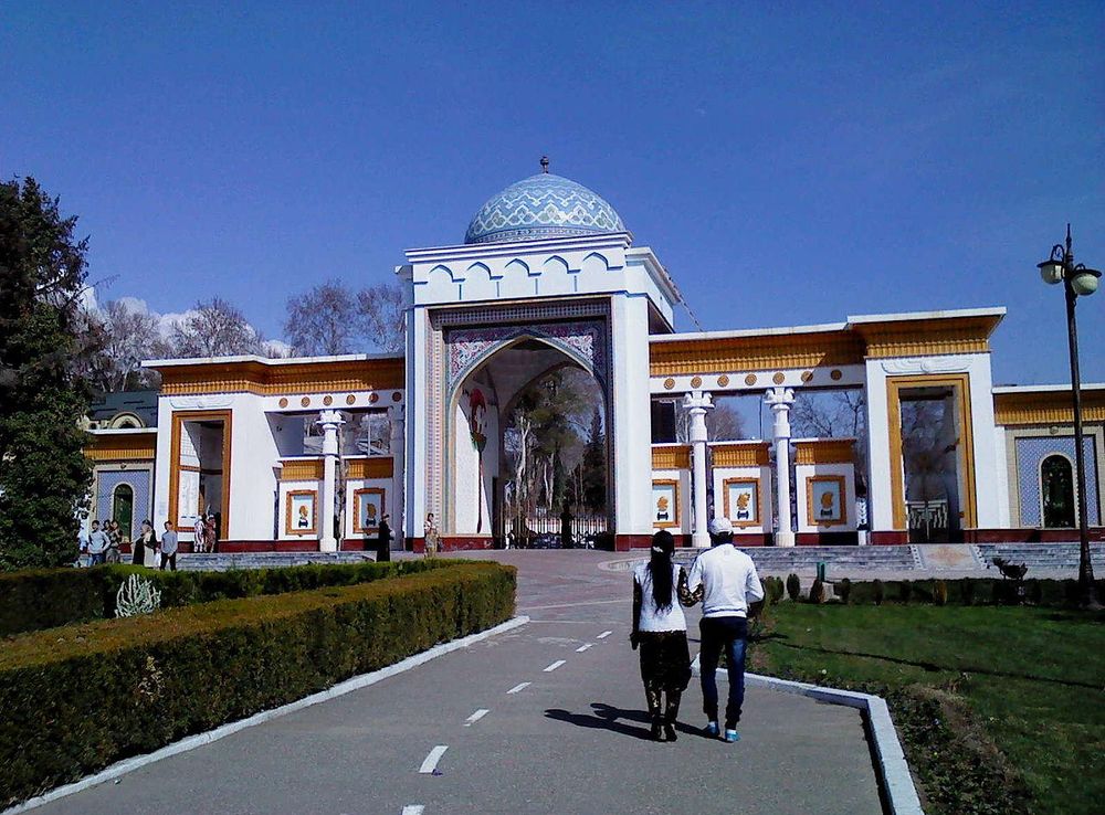 File:TJ-Botanical Garden, Dushanbe.JPG - Wikimedia Commons