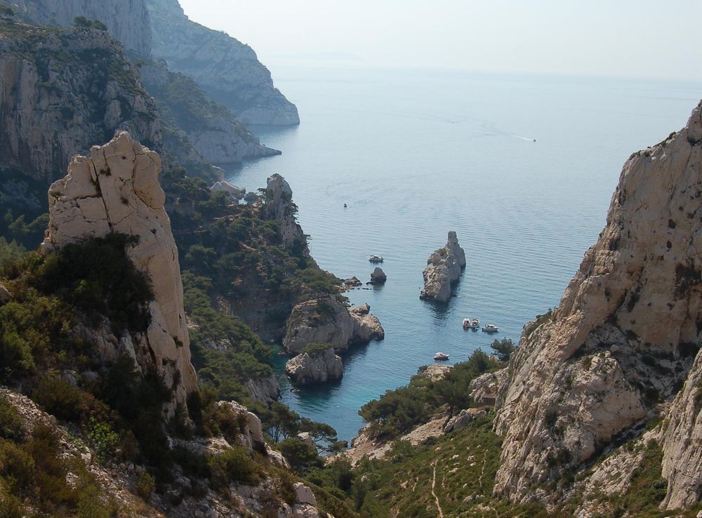 File:Calanque de Sugiton.JPG - Wikimedia Commons