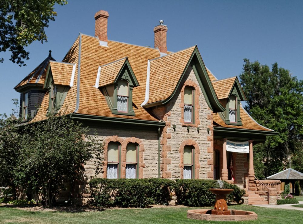 File:Avery House, Ft Collins.jpg - Wikimedia Commons