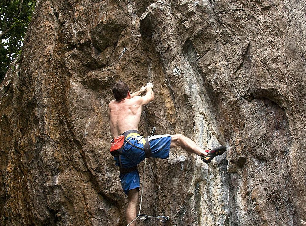 File:Sport-climbing route Spies at the Adam's Apple 2.jpg - Wikipedia