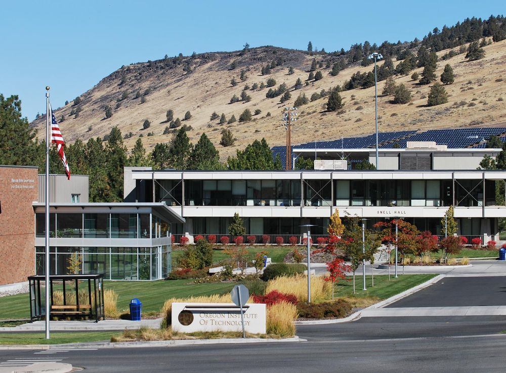 File:Oregon Institute of Technology 2014.JPG - Wikimedia Commons
