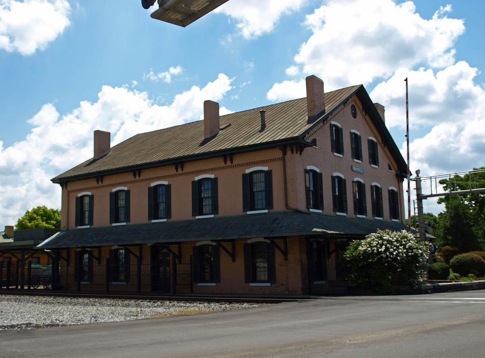 File:Huntsville Depot July 2010 03.jpg - Wikimedia Commons