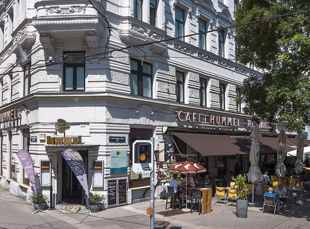 File:Wien 08 Cafe Hummel a.jpg - Wikimedia Commons