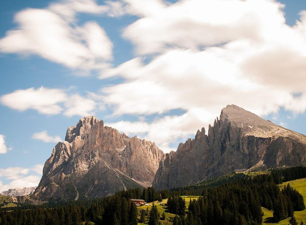 File:Alpe Di Siusi Dolomites (80446477).jpeg - Wikimedia Commons
