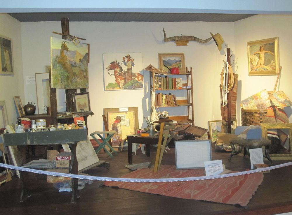 File:A.R. Mitchell's art studio, Trinidad, CO IMG 5077.JPG - Wikimedia  Commons