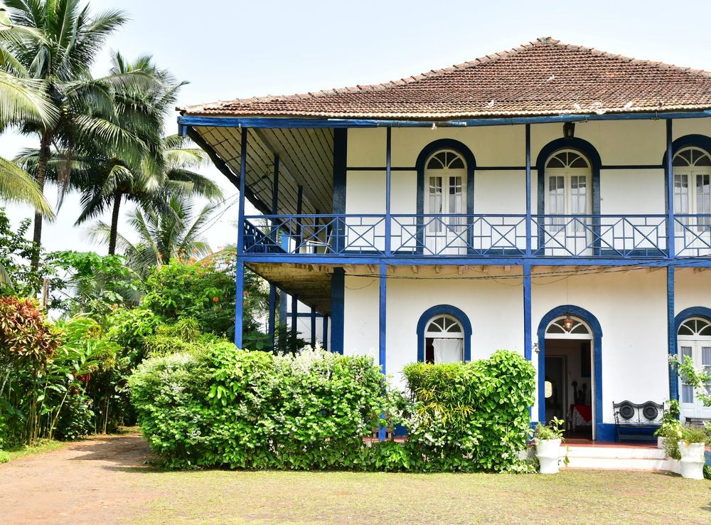File:Roça S.João dos Angolares .jpg - Wikimedia Commons