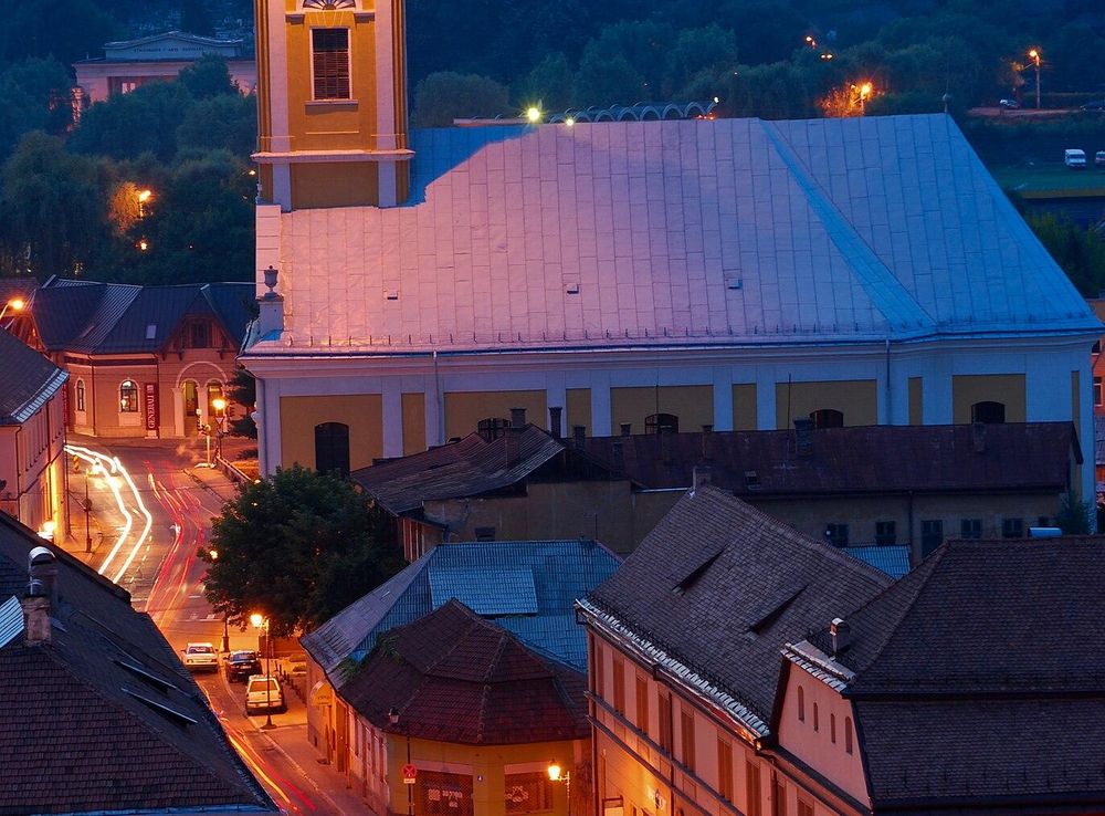 File:Biserica reformata Baia Mare.jpg - Wikimedia Commons