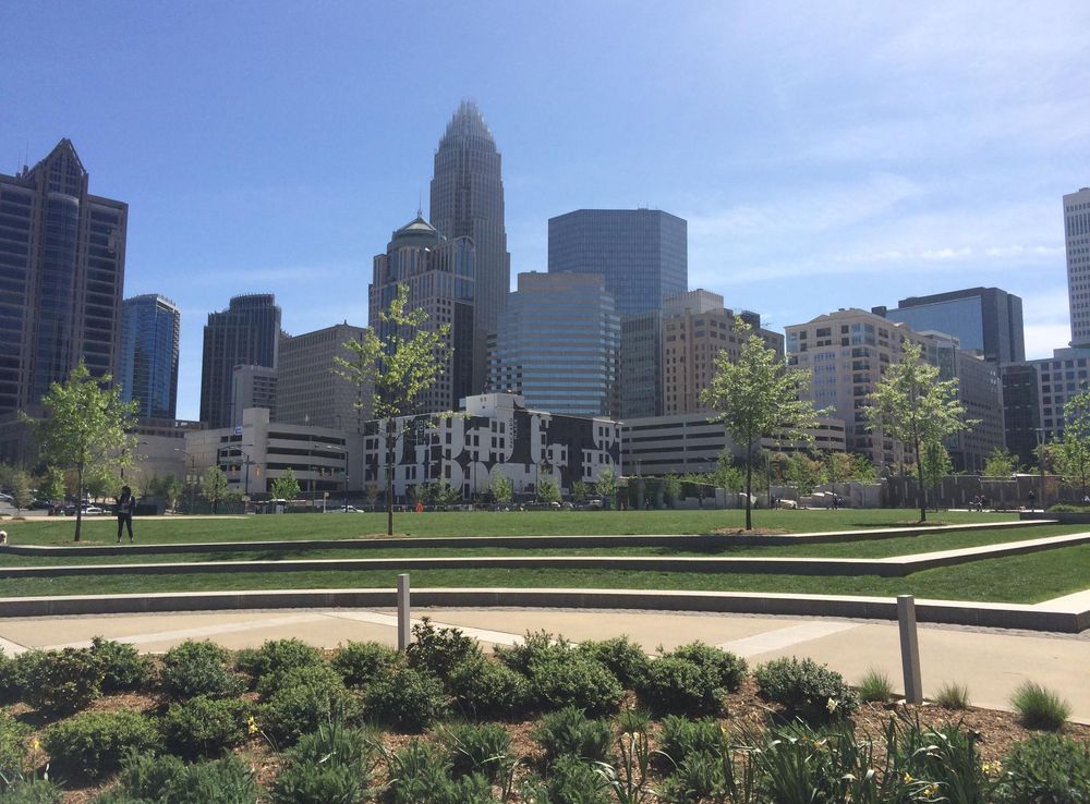 File:Romare Bearden Park 2.JPG - Wikimedia Commons