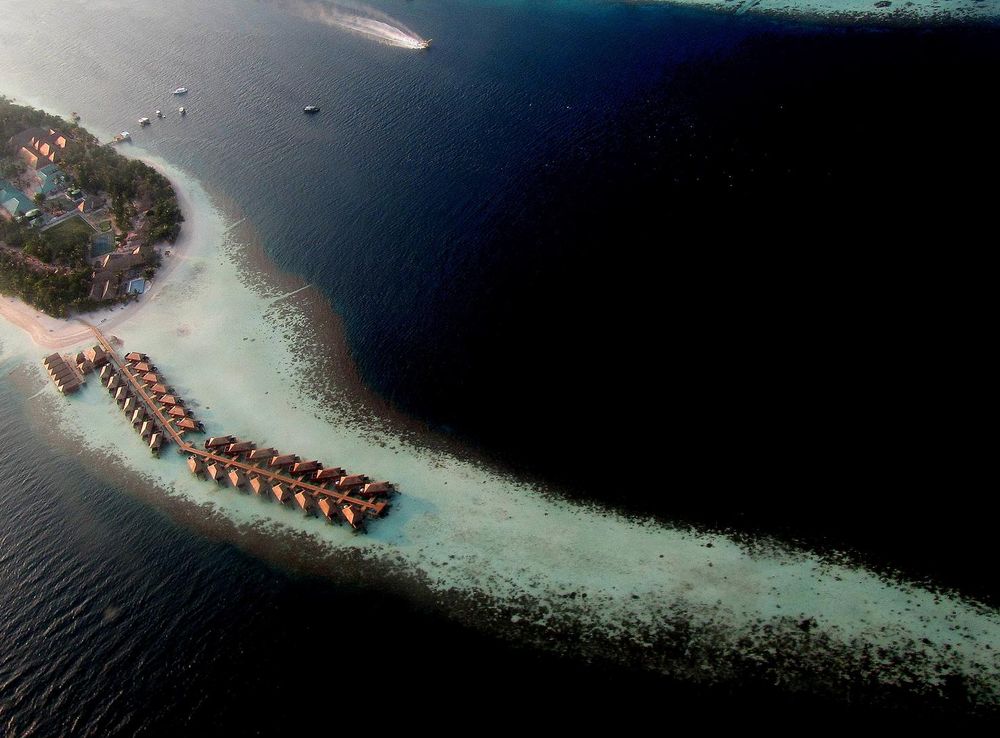 File:Beautiful Maldives (5733582125).jpg - Wikimedia Commons
