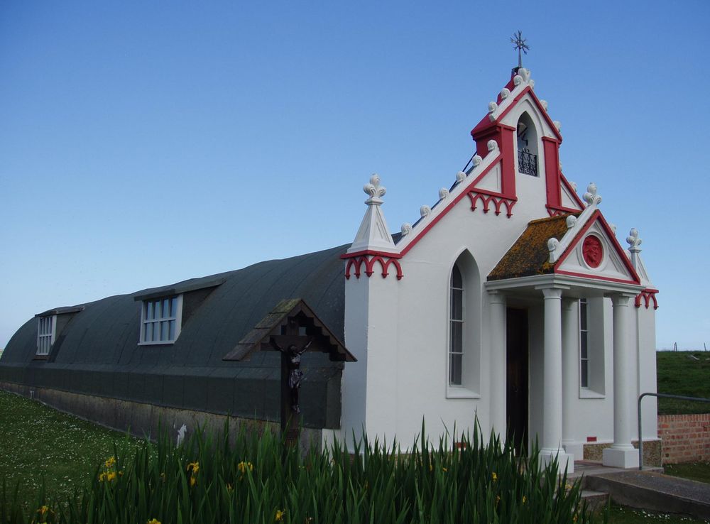 File:Italian Chapel - Lamb Holm - Orkney - kingsley - 29-JUN-09.JPG -  Wikipedia