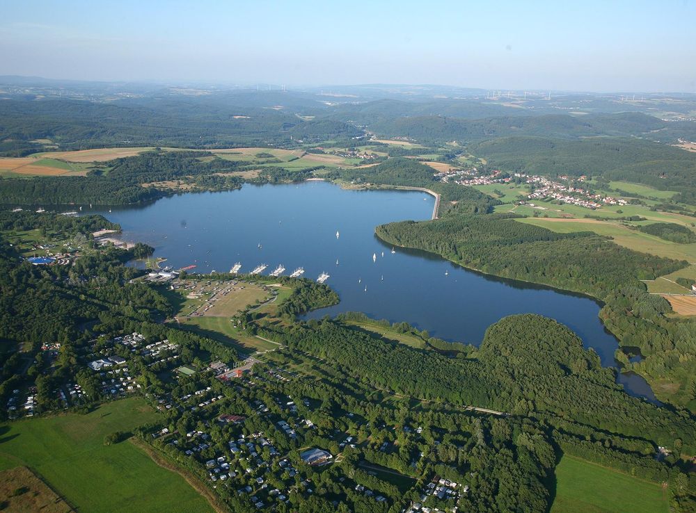 File:Luftbild Bostalsee 09.JPG - Wikimedia Commons