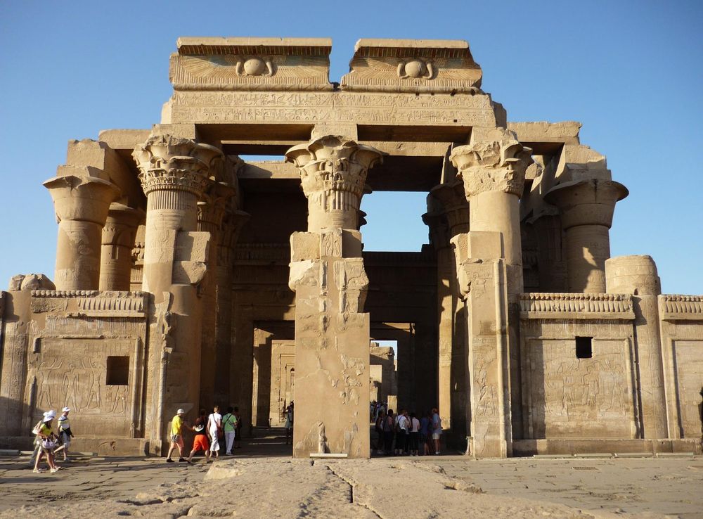 File:Kom Ombo.JPG - Wikimedia Commons