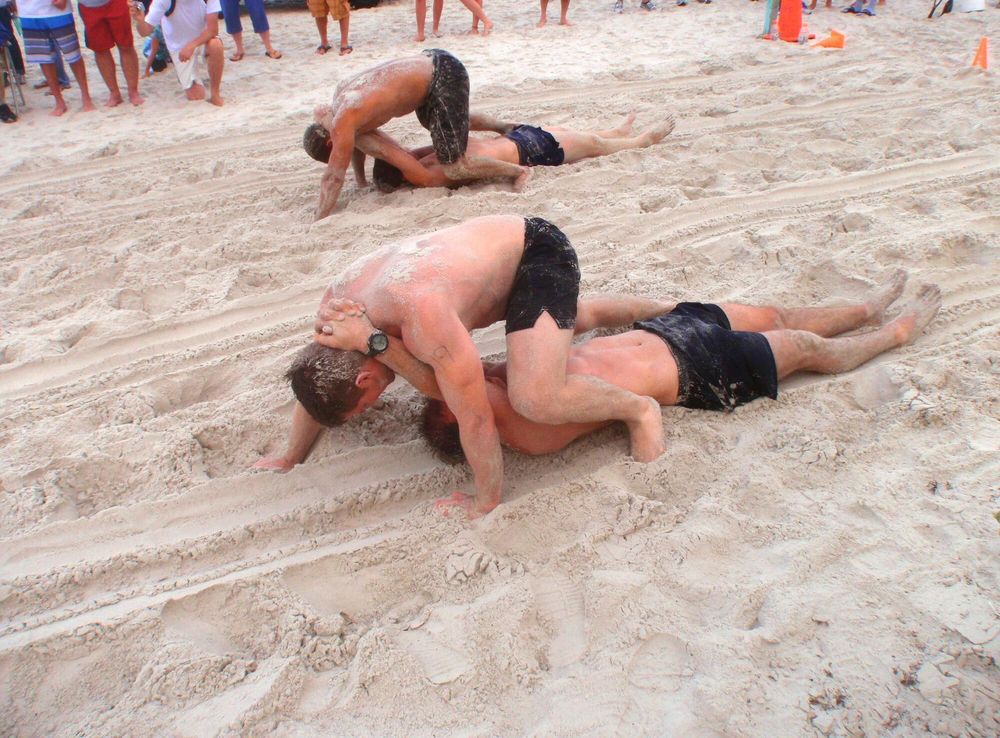 Pararescue Airmen battle on the beach > 920th Rescue Wing > Article Display