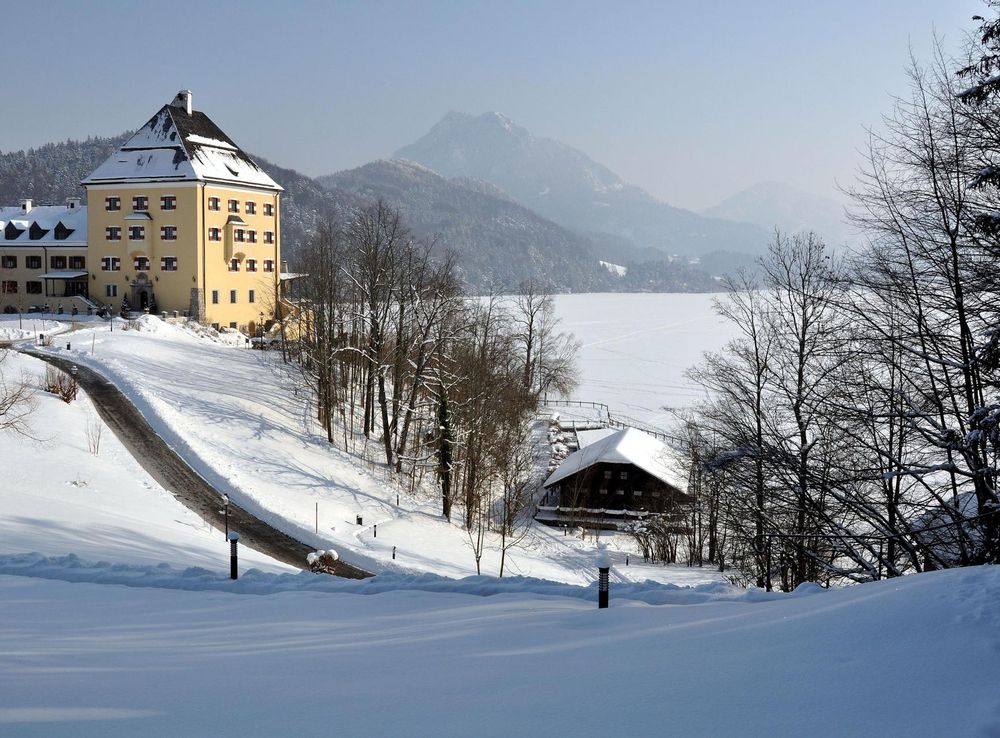 File:Schloss Fuschl (6901551707).jpg - Wikimedia Commons