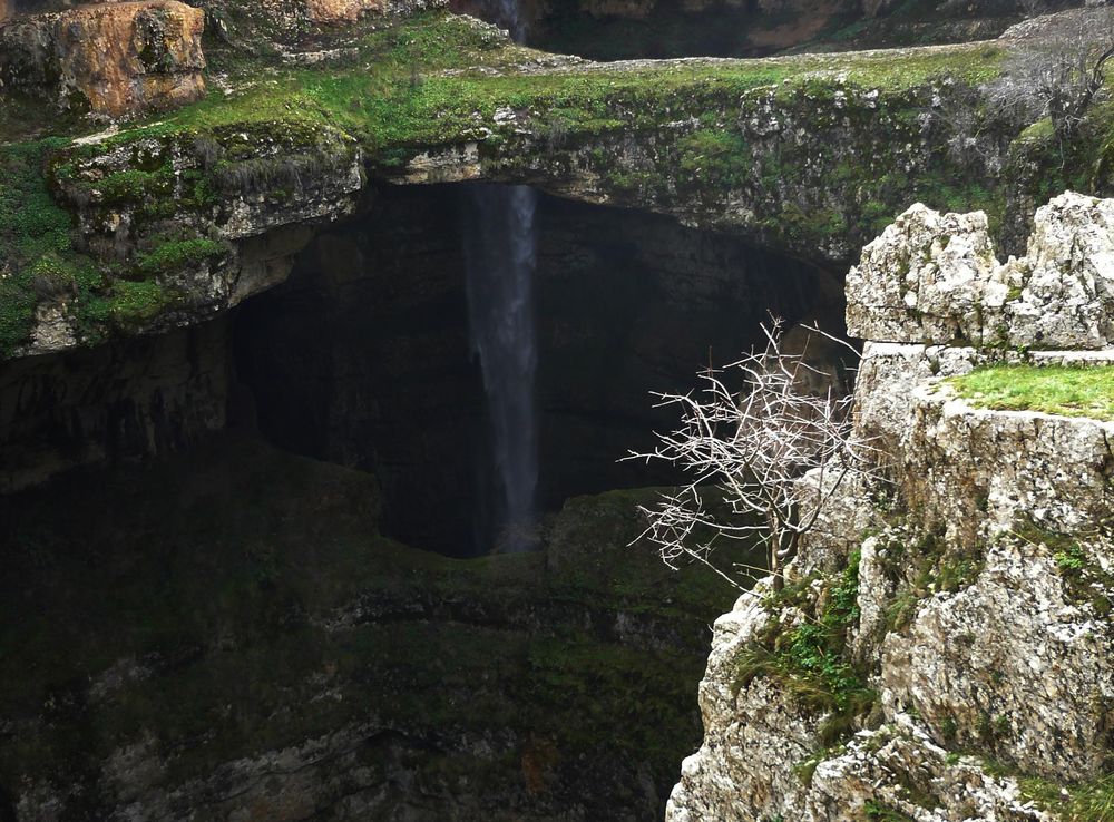 File:Baatara gorge.JPG - Wikimedia Commons