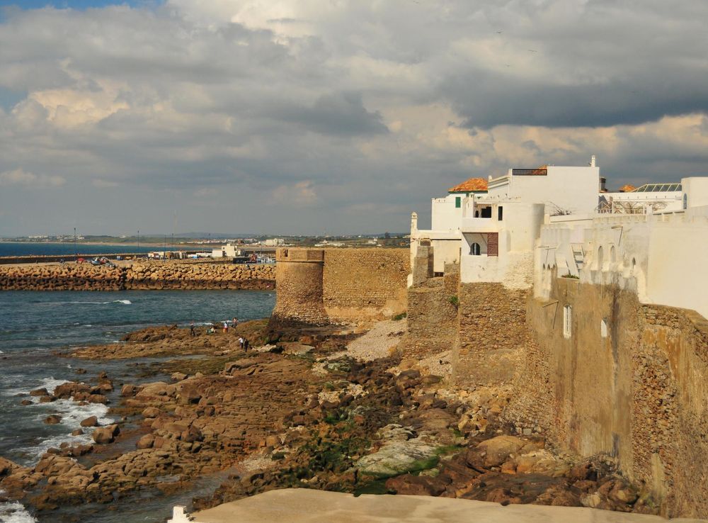 Free Images : beach, landscape, sea, coast, sand, rock, ocean, shore, wall,  vacation, cliff, tower, fortification, terrain, ruins, morocco, cape,  ramparts, ancient history, asilah 3216x2136 - - 1128658 - Free stock photos  - PxHere