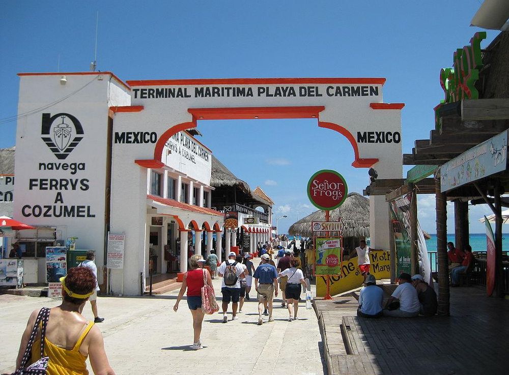 File:Terminal Maritima Playa del Carmen.JPG - Wikipedia