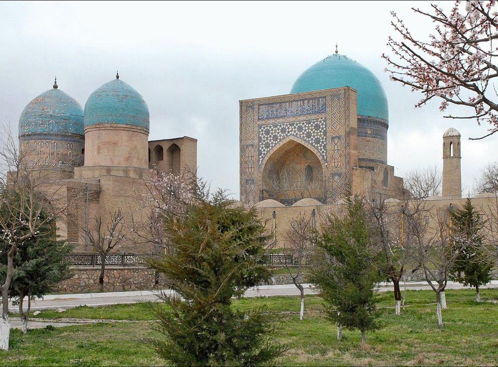 File:Ensemble Dorout Tilovat (Shahrisabz) (6018370667).jpg - Wikimedia  Commons
