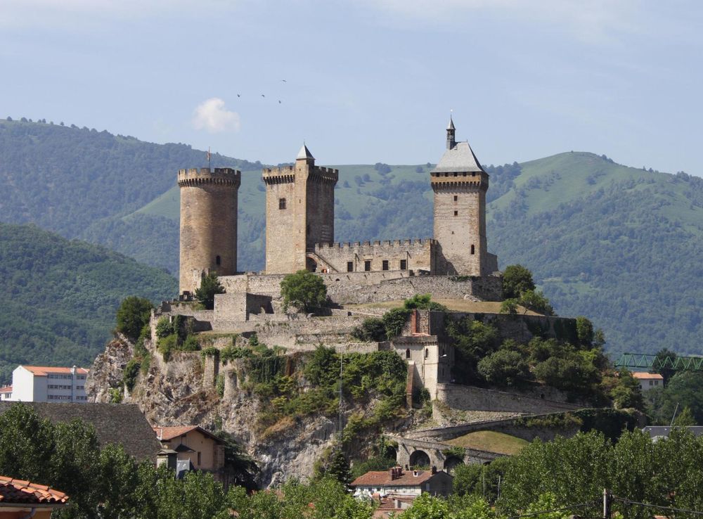 File:Chateau de Foix FRA 001.JPG - Wikipedia