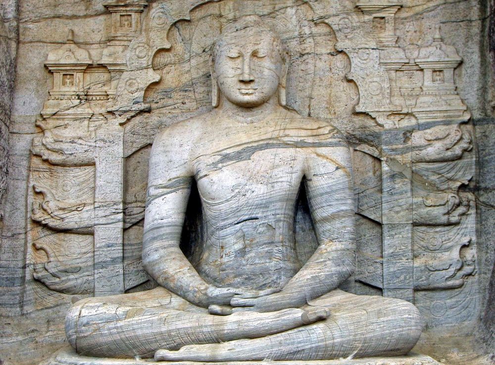 File:Gal Viharaya 02.jpg - Wikipedia