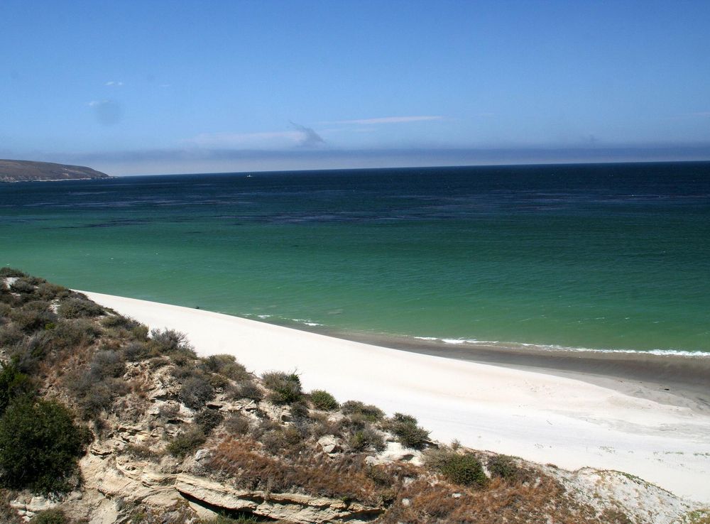 File:Santa rosa white sand beach.JPG - Wikimedia Commons