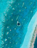 File:Great Blue Hole Belize.jpg ...