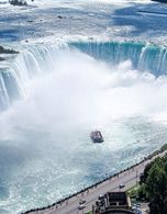 and the Hornblower Niagara Cruises boat ...