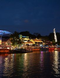 File:Clarke Quay, Singapore, at night ...