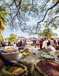File:Darajani Market.jpg - Wikimedia ...