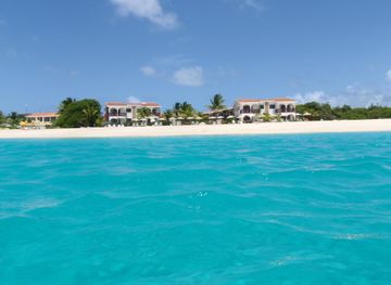 Free Images : beach, sea, water, ocean, vacation, paradise, swimming pool,  tropical, lagoon, bay, island, hotel, resort, caribbean, cape, cay, british  virgin islands, atoll, anguilla 2560x1920 - - 1061808 - Free stock photos -  PxHere