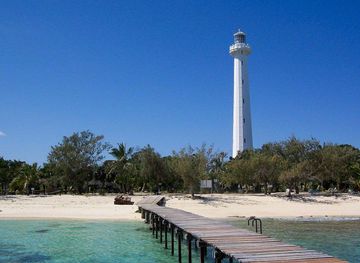 File:Nouméa Phare Amédée.JPG - Wikimedia Commons