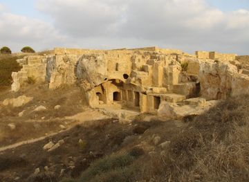 File:Tombs of the Kings (Paphos).jpg - Wikimedia Commons